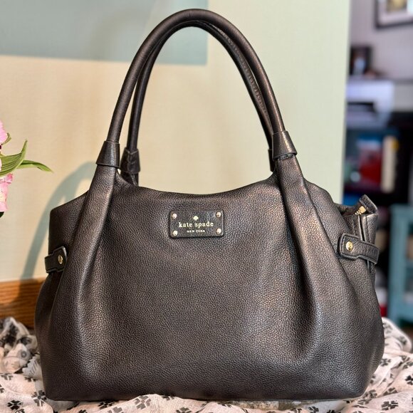 kate spade Handbags - KATE SPADE Black Leather Shoulder Bag - Classic Hobo Satchel 2000s-2010s